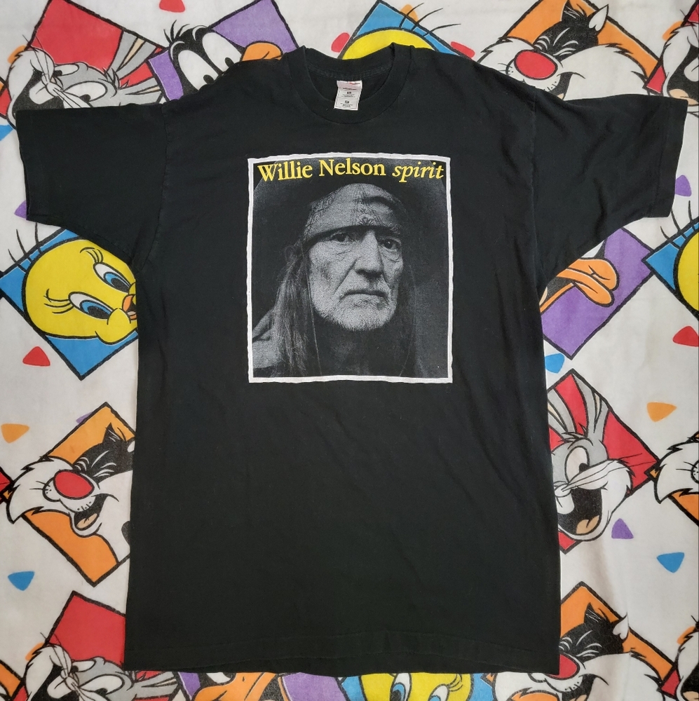 Vintage 90s Willie Nelson SPIRIT Shirt.